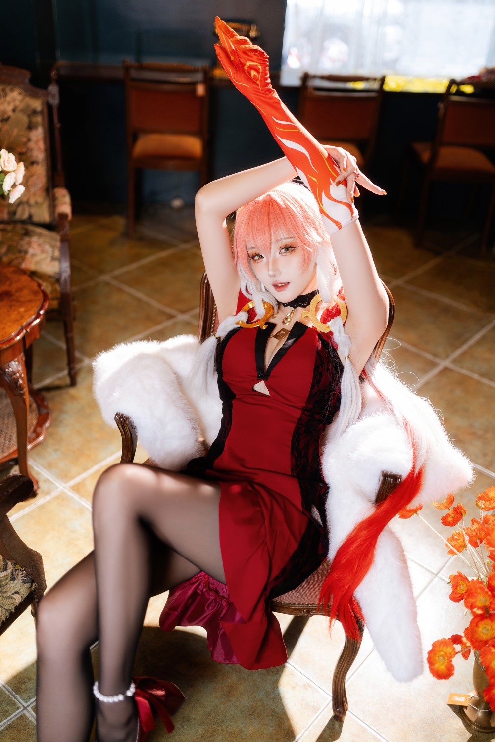 动漫Coser@瓜希酱 鸣潮 长离必胜客 [18P/47MB]