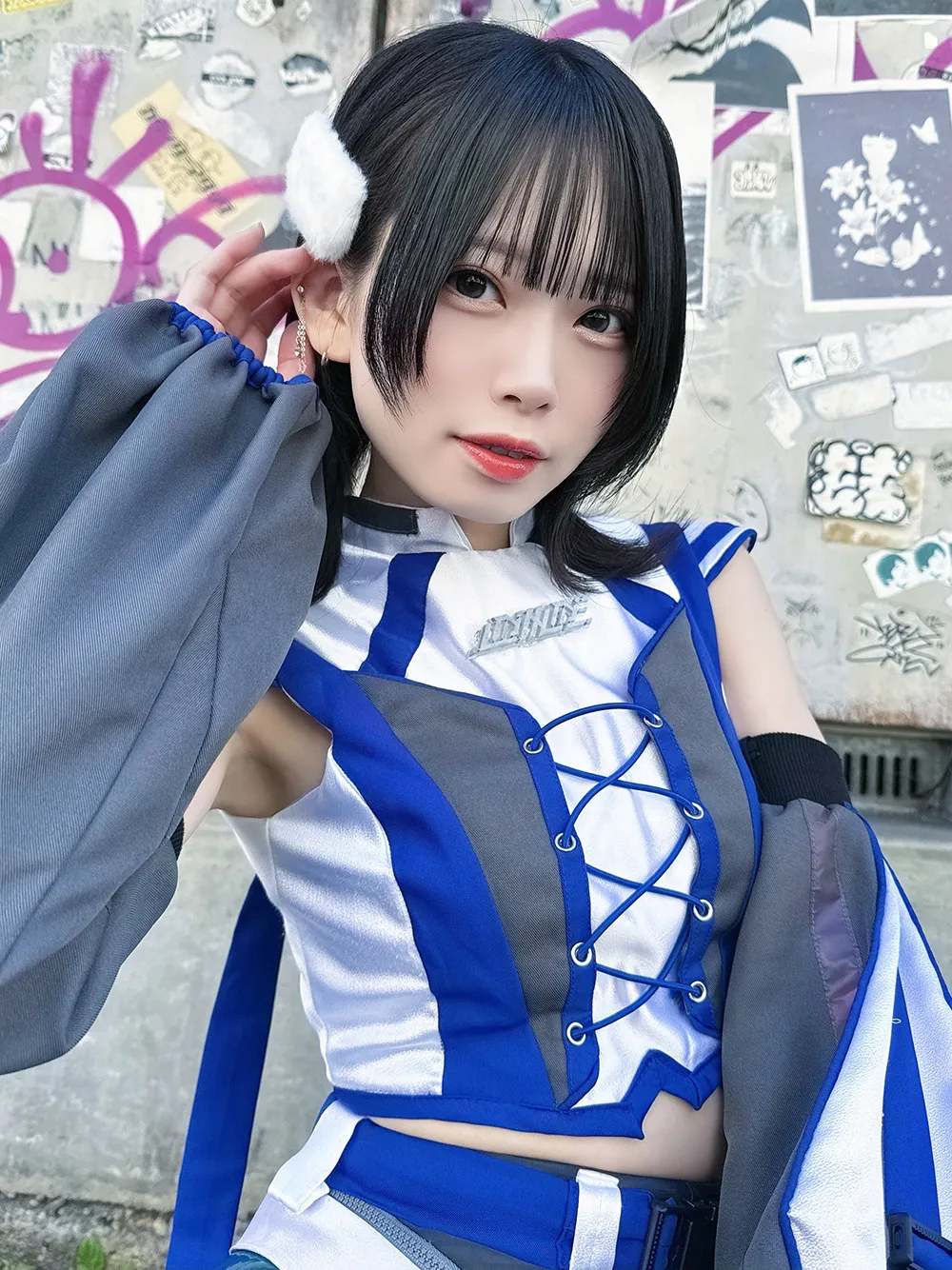 女偶像忽然“爆乳”？！女偶像《水宙翠》分享自拍“胸前深Ｖ”原来是…？