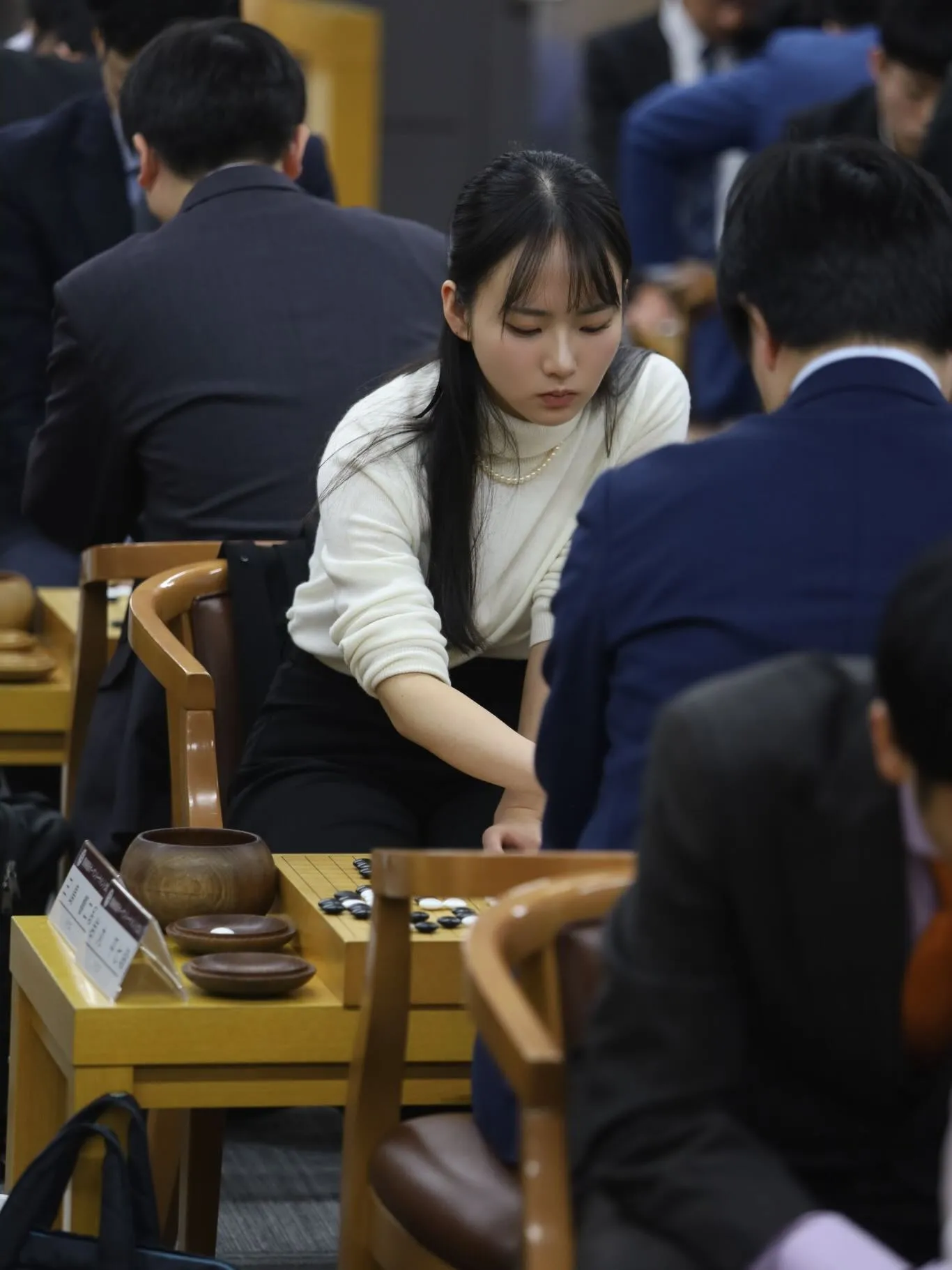 日本媒体也沦陷！围棋女神三岛响一张无敌侧脸照掀起社群热议