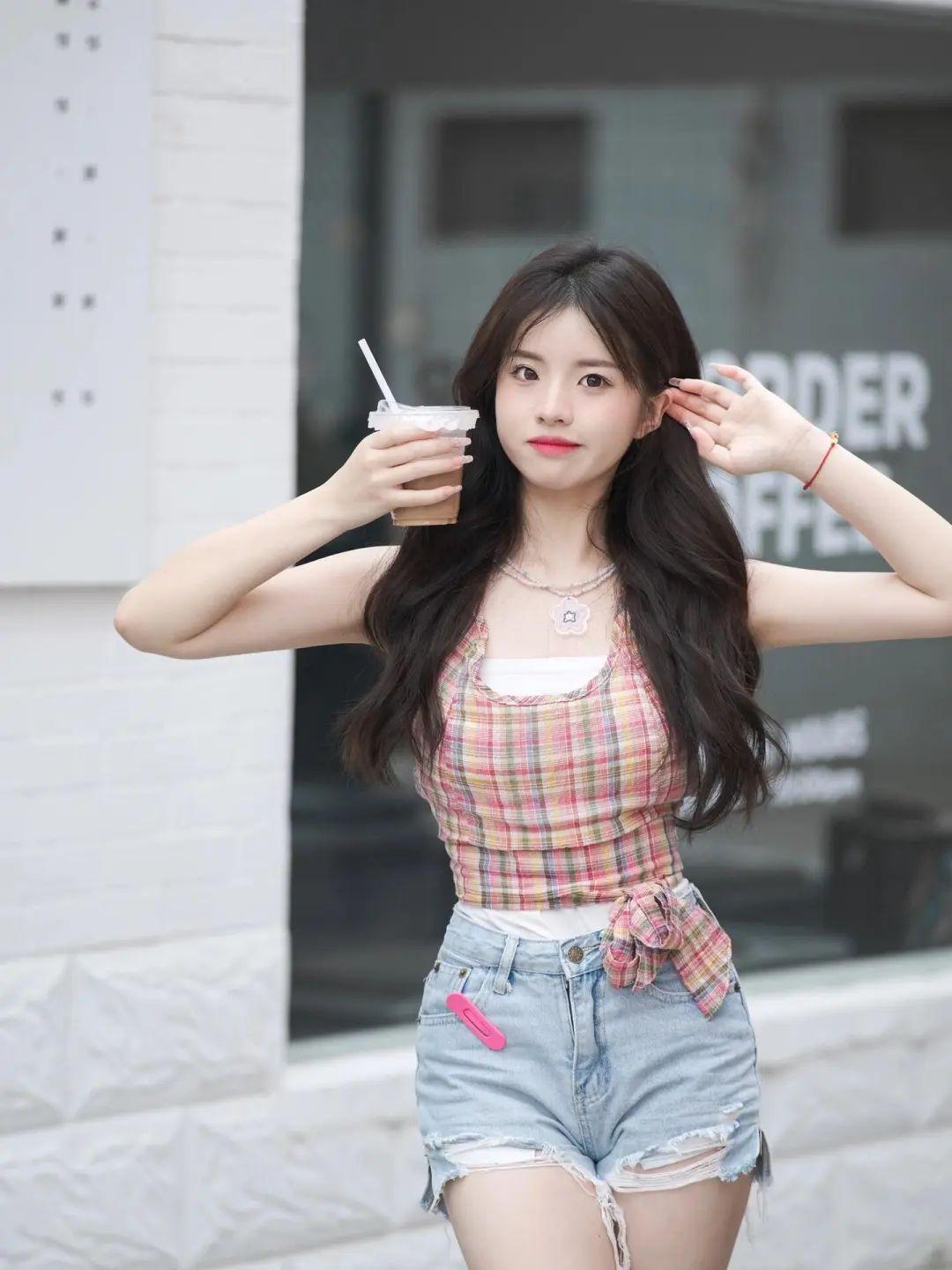 1c4ef8a82991b1d5eaee026111ec340f 1c4ef8a82991b1d5eaee026111ec340f