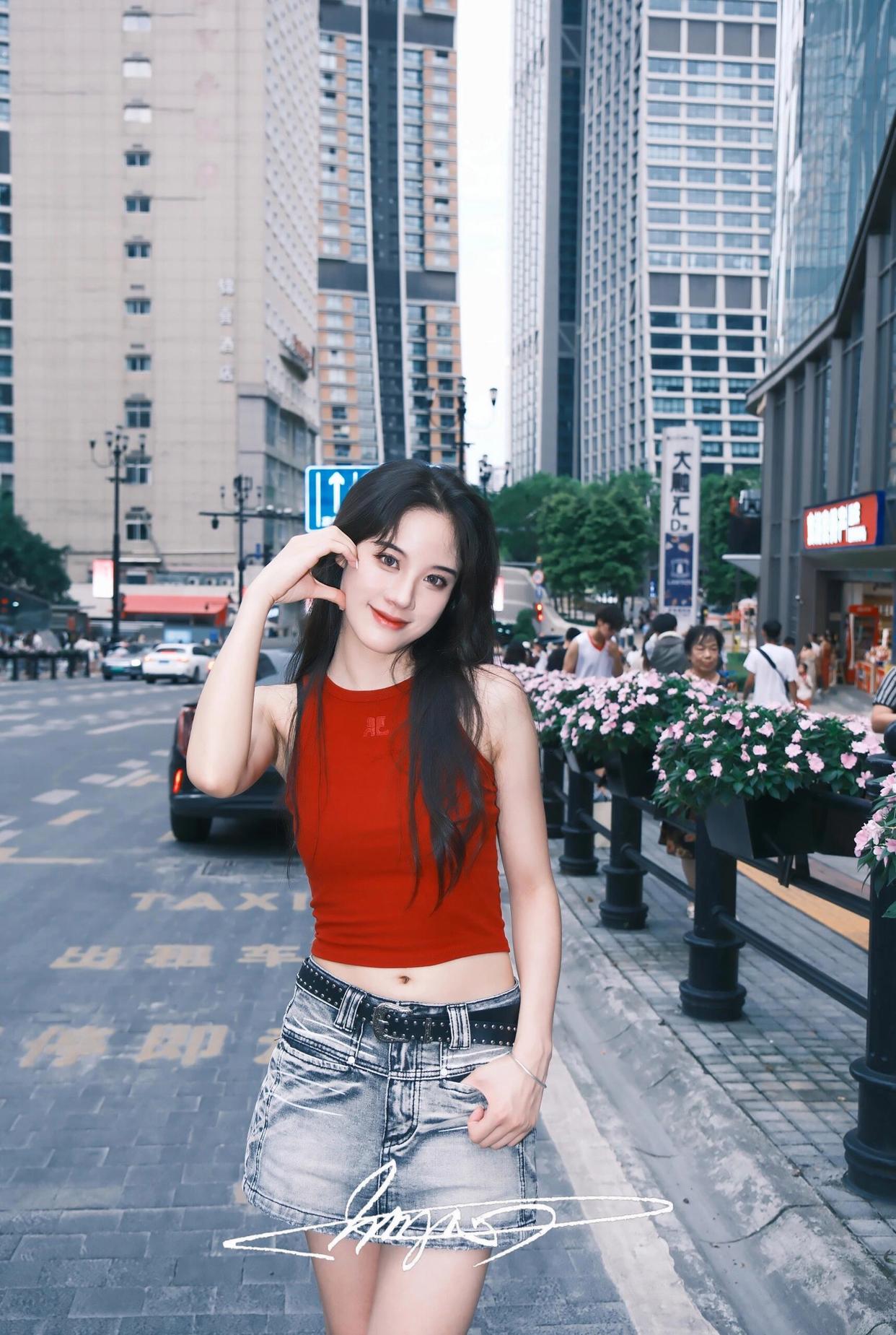 28f67e5eaf329b5db2456a3b4c3526f9