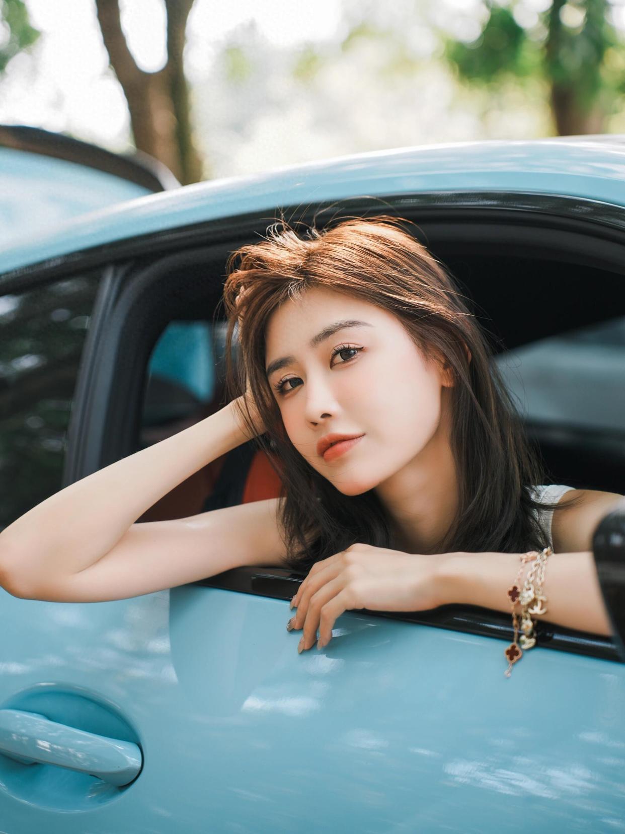 2f982d3651aef0c74124c2b716f648a9 2f982d3651aef0c74124c2b716f648a9