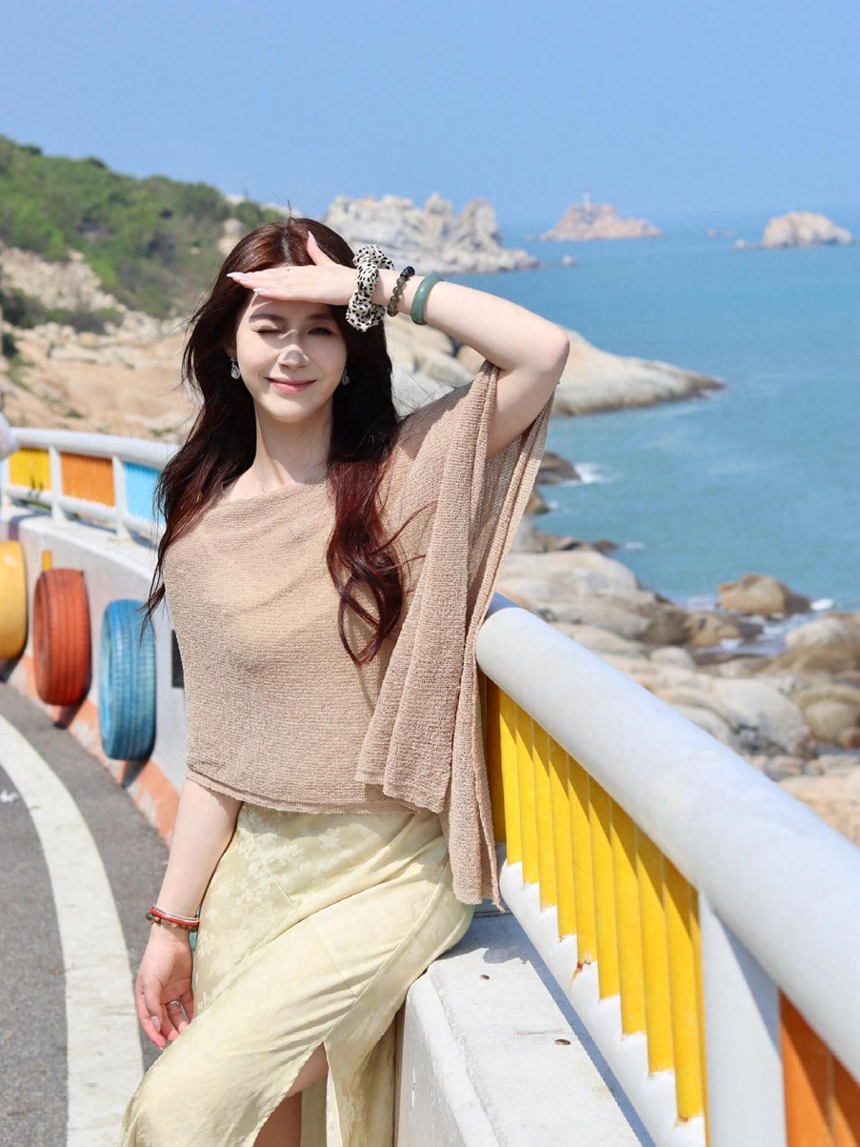 64590b2f8f8e10e861e2955b7880fb4c