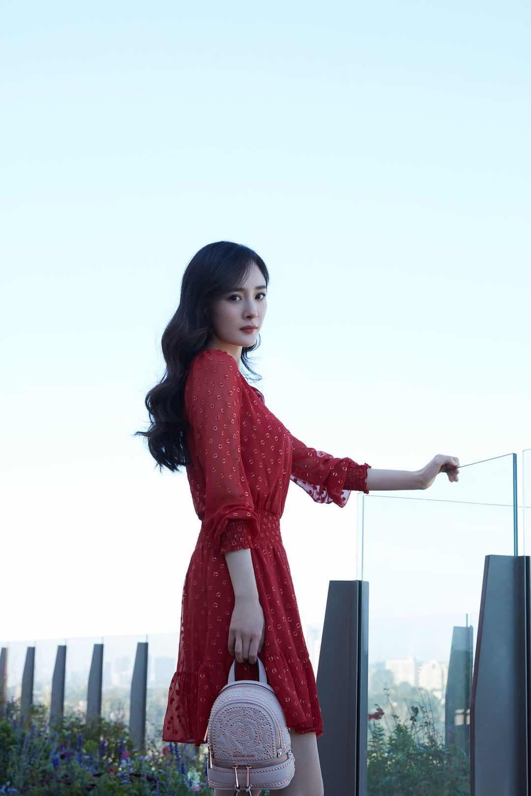 66edbdf729bf2ad87c2c3bd56712bd5a