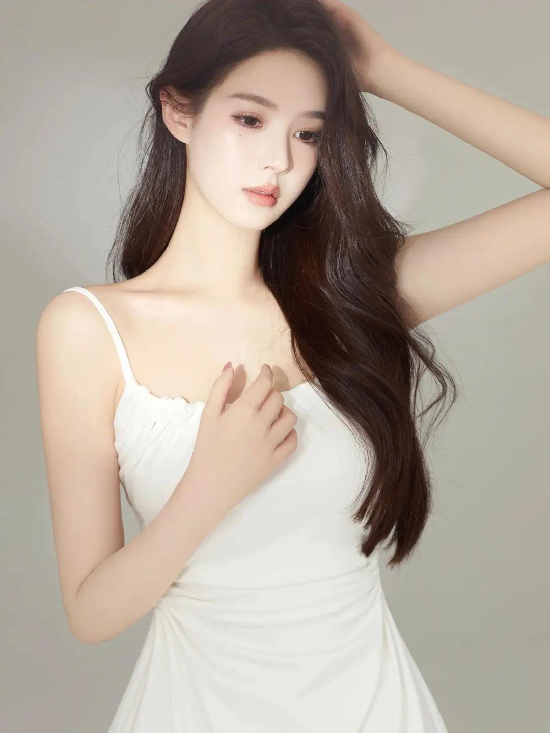 ae9c66a8dfe124ba1480a6dd9d83321f