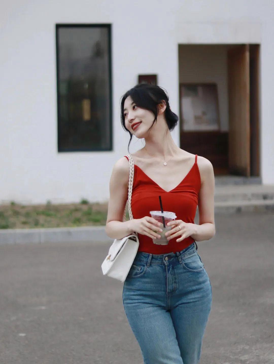 e676da836edbdf14a266f31718468b71