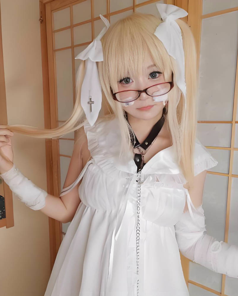 Snipaste_2025-11-03_02-22-34 微博红人@软妹摇摇乐 图集合集打包下载