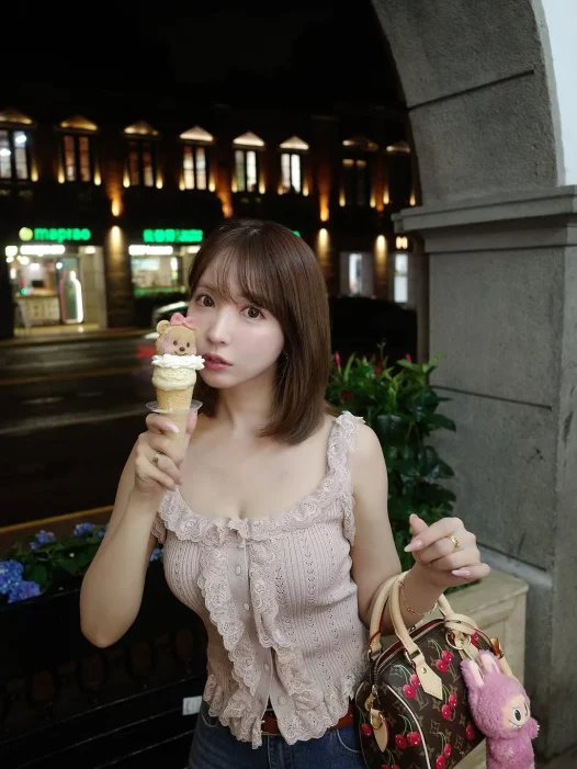 “称霸全日本”仅一步之遥！三上悠亚 大秀 “巅峰级人气”，个人 X 帐号正式突破“900万”追踪